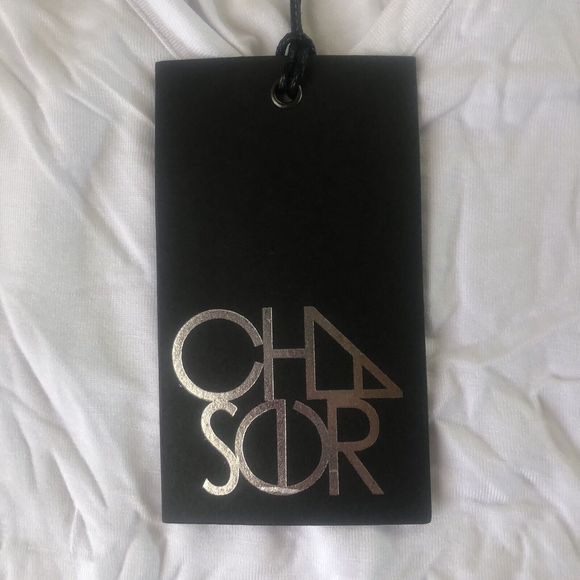 NWT CHASER Basic White V-Neck Waist Tie Racerback Comfy Tank Top Size Medium - Picture 5 of 7